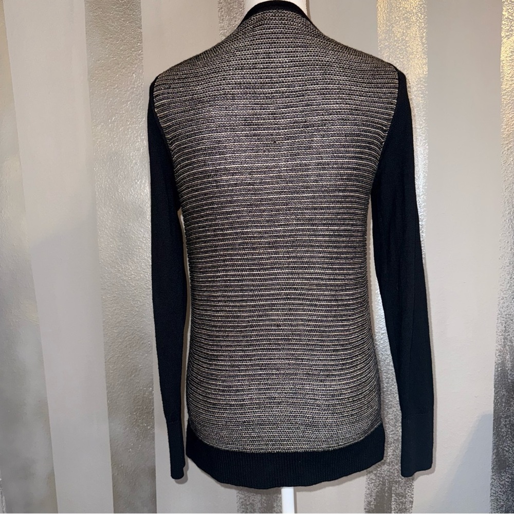 LOFT Black Gold Women's Lightweight V-Neck
Cardigan Sweater Chic Casual Classy - Picture 3 of 10